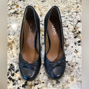 Aldo heels size 38
